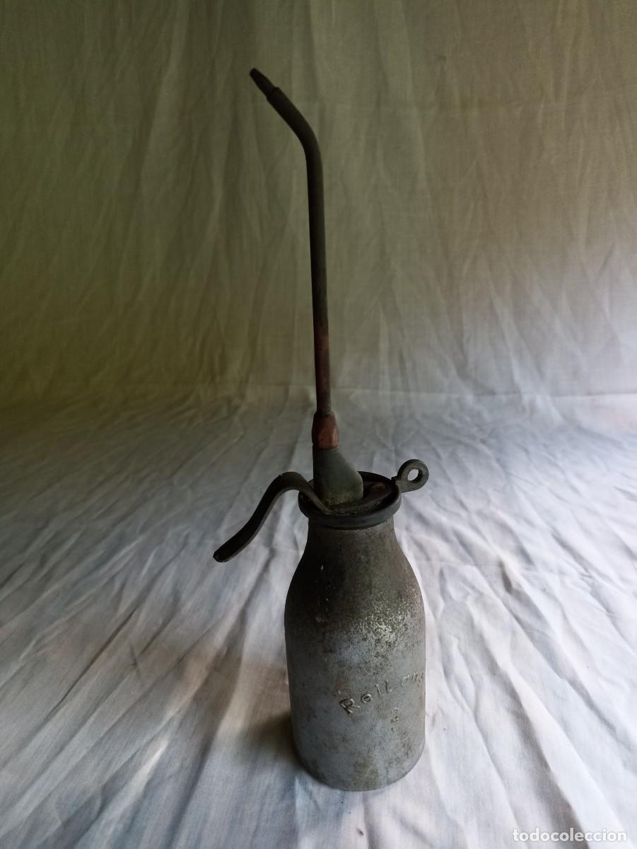 Antig&uuml;edades: Vieja aceitera Reilang - Foto 4
