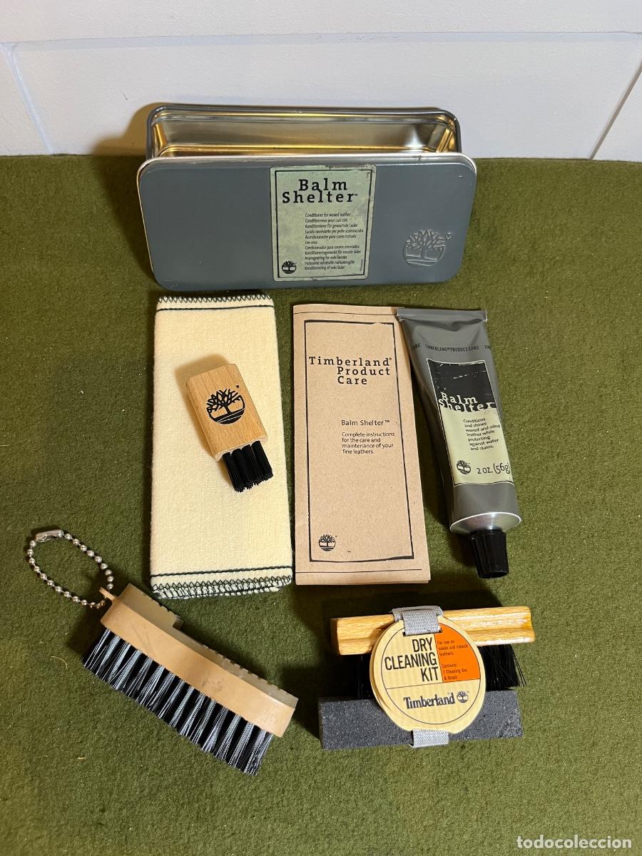 Antig&uuml;edades: Kit Original TIMBERLAND para Limpieza de Calzado &ndash; Caja Met&aacute;lica Completa con Cepillos &ndash; Balm Shelte