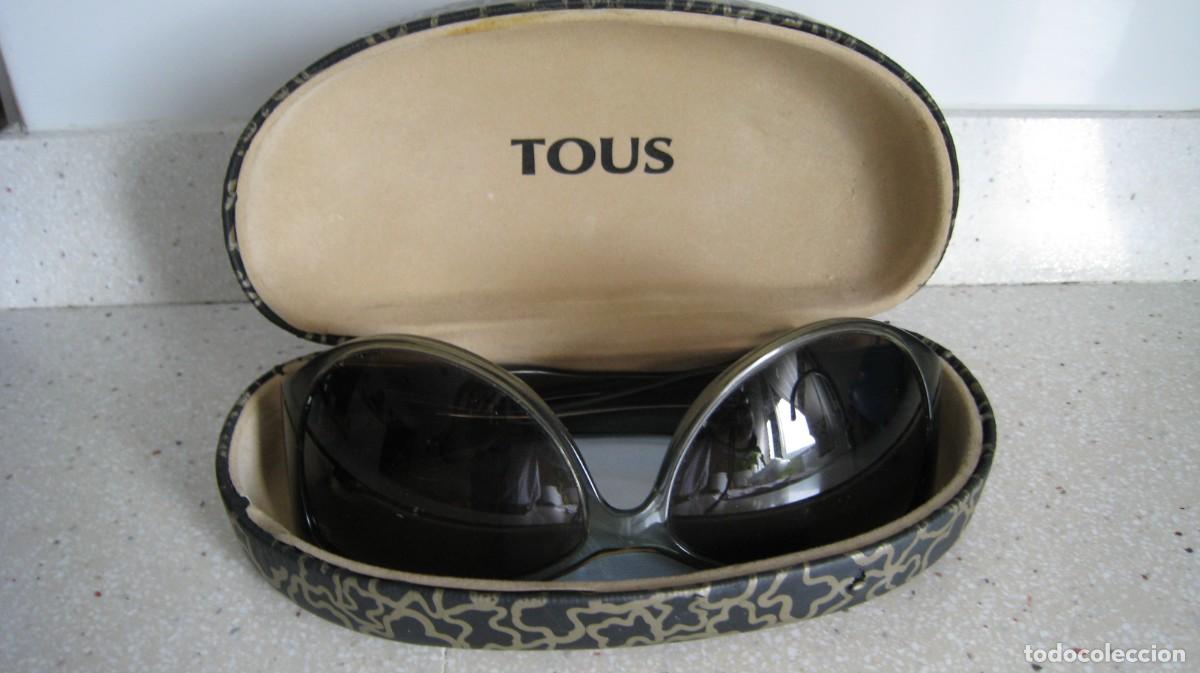 Antig&uuml;edades: Estupendas gafas de Tous con su funda original tiene los contrastes en los cristales perfecto estado