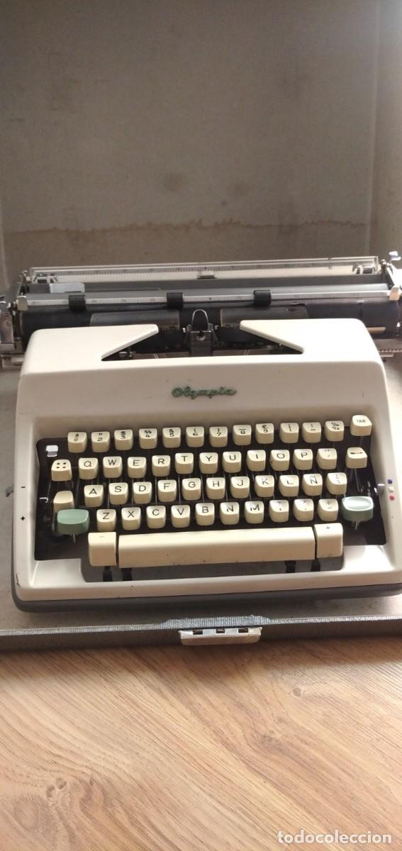 Antig&uuml;edades: Maquina de escribir Olympia En condiciones aceptables - Foto 2