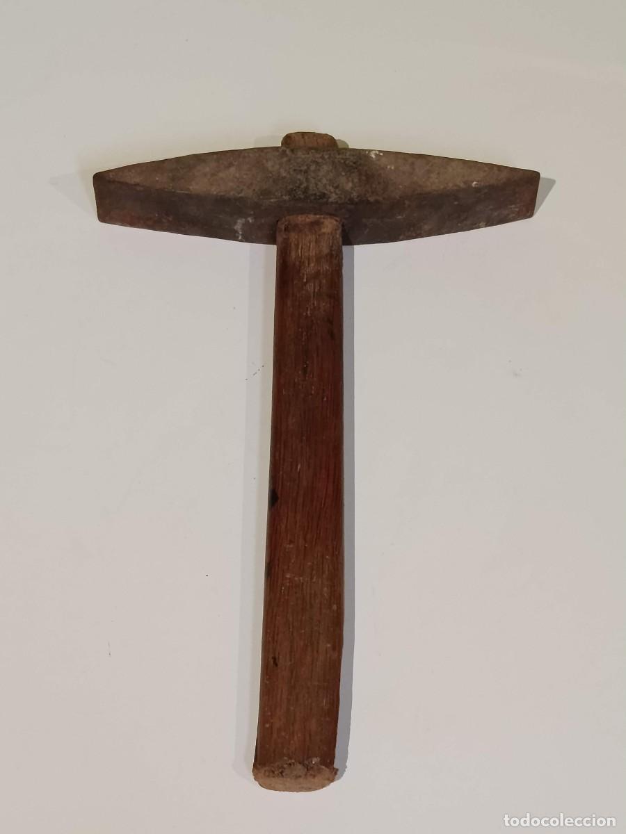 Antig&uuml;edades: Antiguo martillo de forja