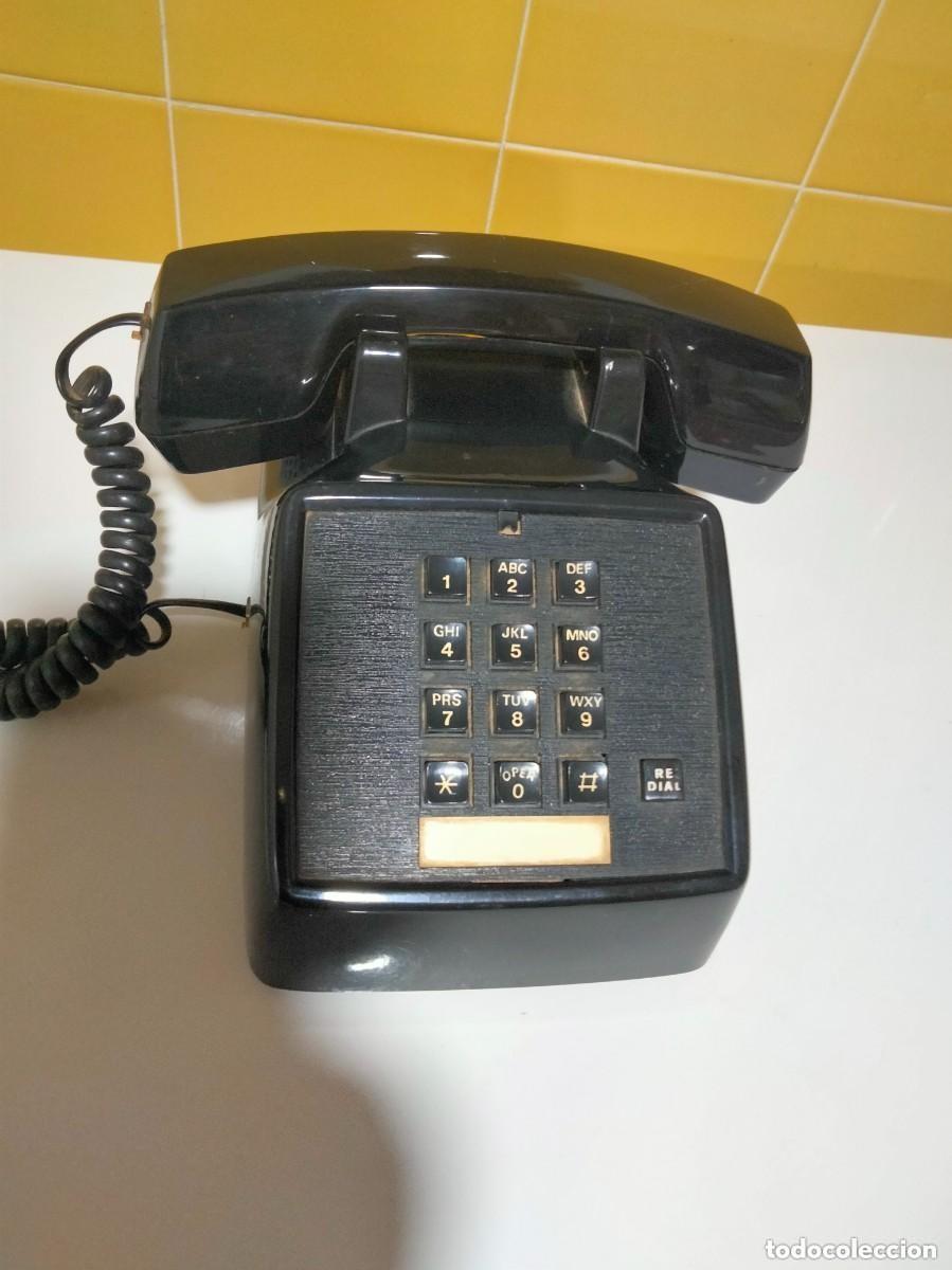 Telefone: antiguo telefono modelo TSW 2500