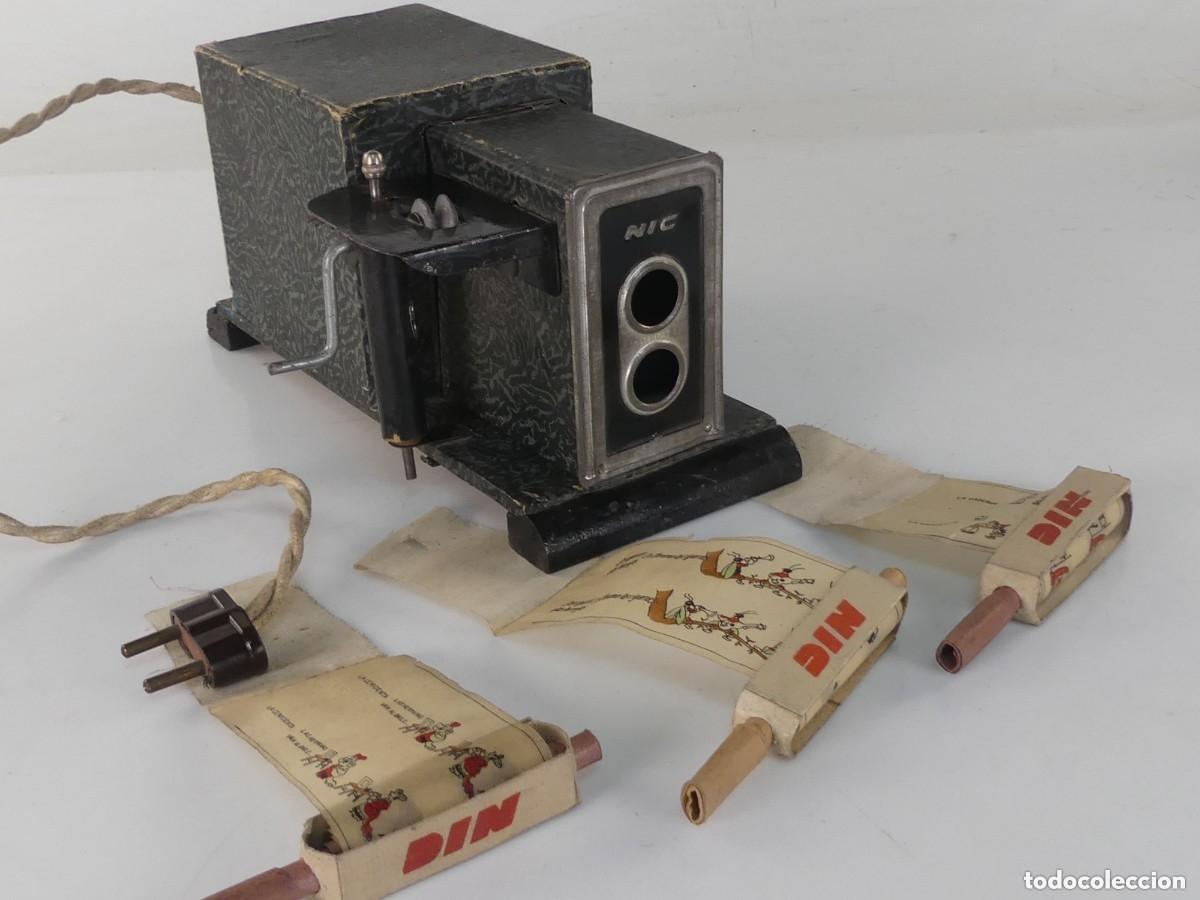 Antiques: ANTIGUO PROYECTOR DE CINE SONORO MARCA NIC CON PELICULAS
