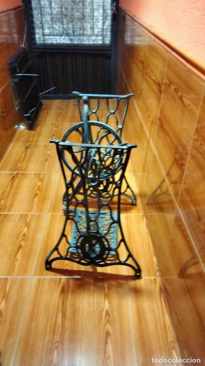 Antig&uuml;edades: PIE DE MAQUINA DE COSER ROHLER - Foto 3
