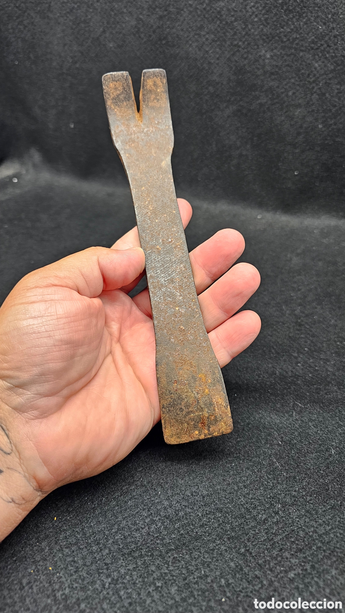 Antig&uuml;edades: Peque&ntilde;a palanca de hierro ( tipo pata cabra )