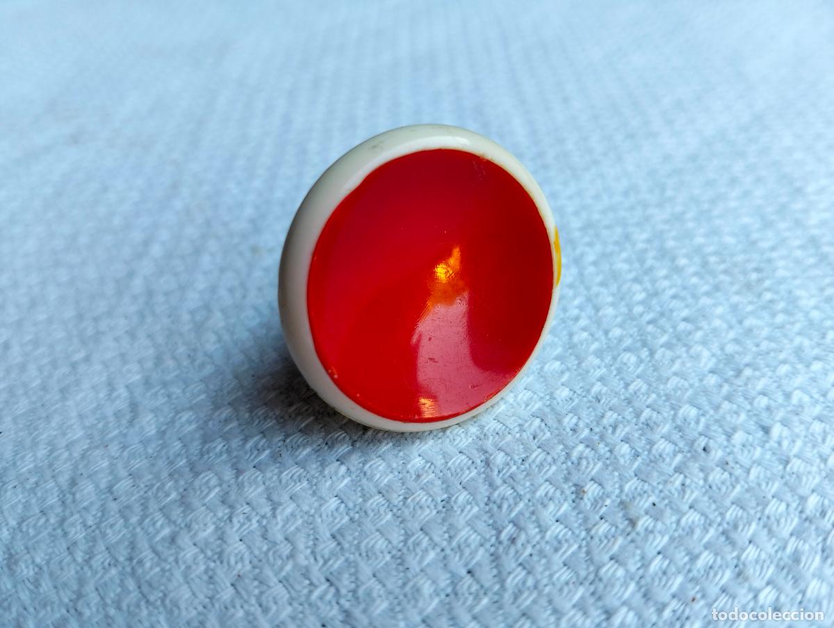 Antig&uuml;edades: Tirador circular de caj&oacute;n o mueble vintage color rojo y blanco peque&ntilde;o a&ntilde;os 60-70 recambio repuesto