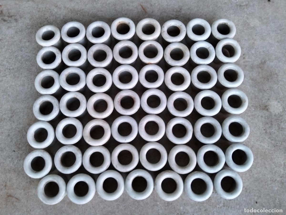 Antiques: Aislador pasa cables a cuadro agujeros material el&eacute;ctrico antiguo porcelana blanca 55 un. a&ntilde;os 20-30