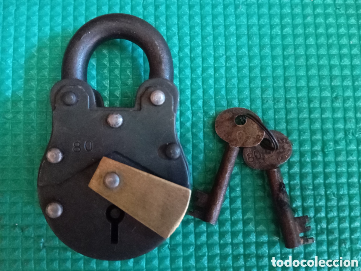 Antig&uuml;edades: Candado 80 hierro muy antiguo