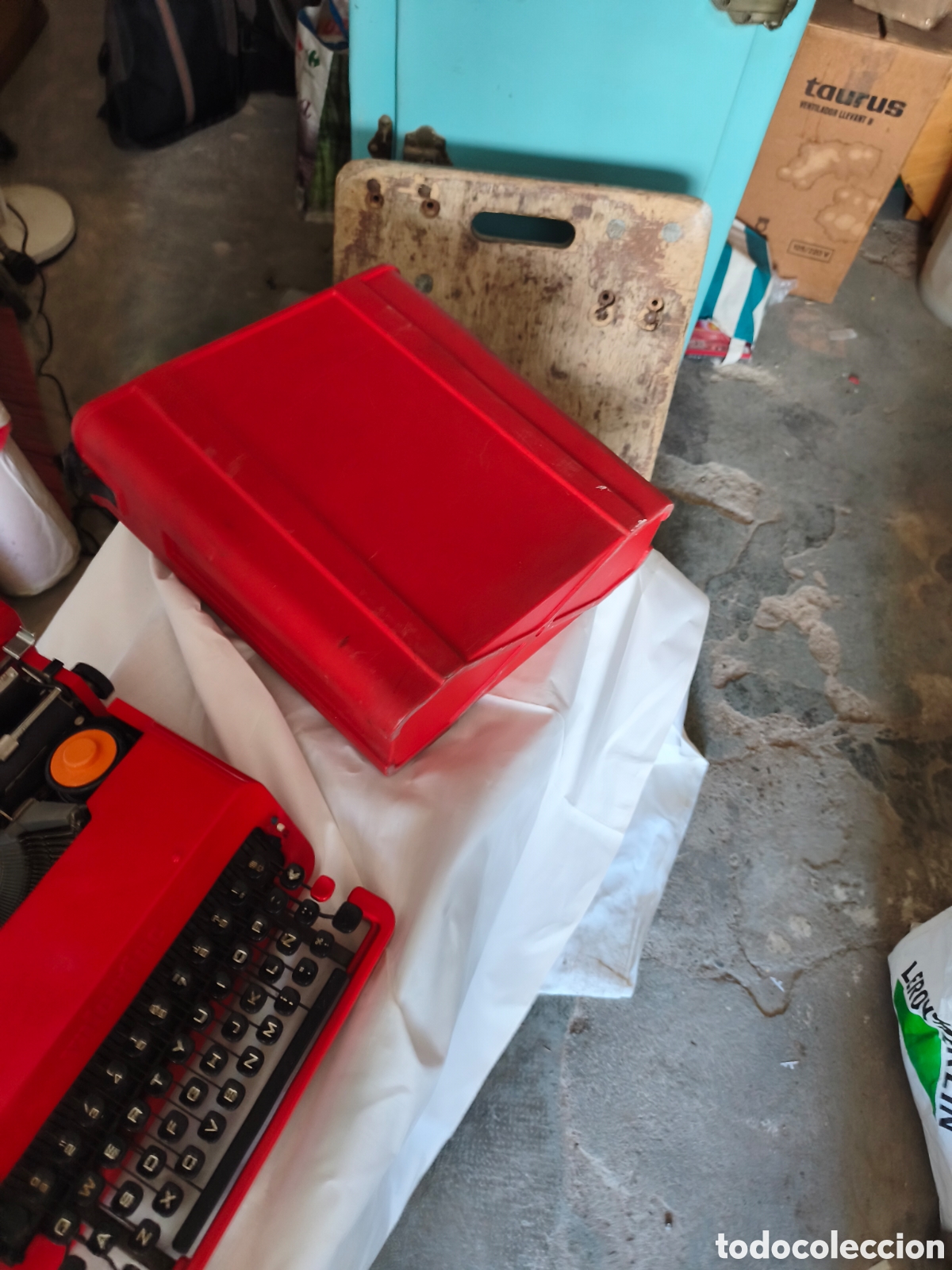 Antig&uuml;edades: Olivetti Valentine roja 1969 - Foto 8
