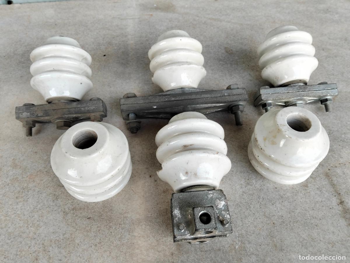 Antig&uuml;edades: Aislador aisladores j&iacute;cara material el&eacute;ctrico antiguo porcelana blanca alta t. 6 un. a&ntilde;os 50-60