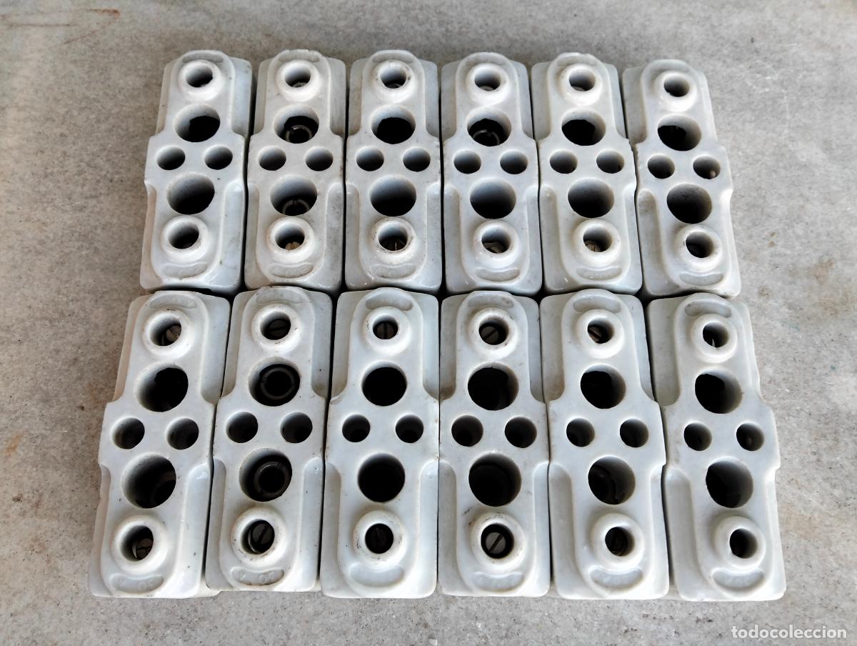 Antiquit&auml;ten: Lote de plomos fusibles material el&eacute;ctrico antiguo porcelana blanca 12 un. 15 A a&ntilde;os 40-50