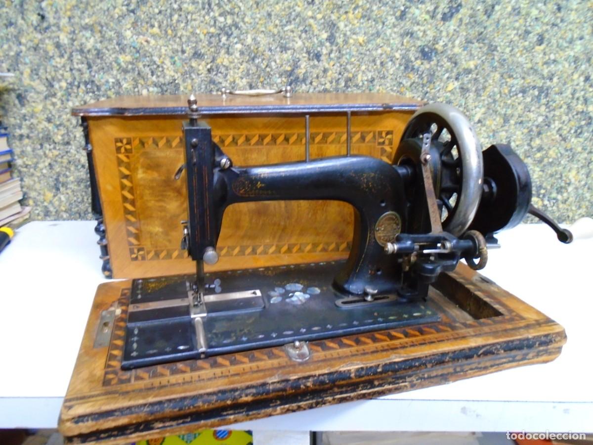 Antig&uuml;edades: MAGNIFICA MAQUINA DE COSER HENGSTENBERG&C.O.(1895)BIELEFELD(ALEMANIA).