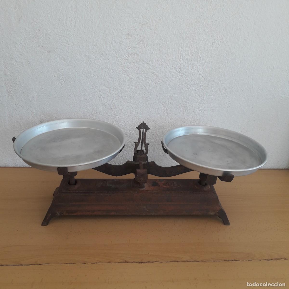 Antig&uuml;edades: BALANZA ANTIGUA 10 KILOS - Foto 1