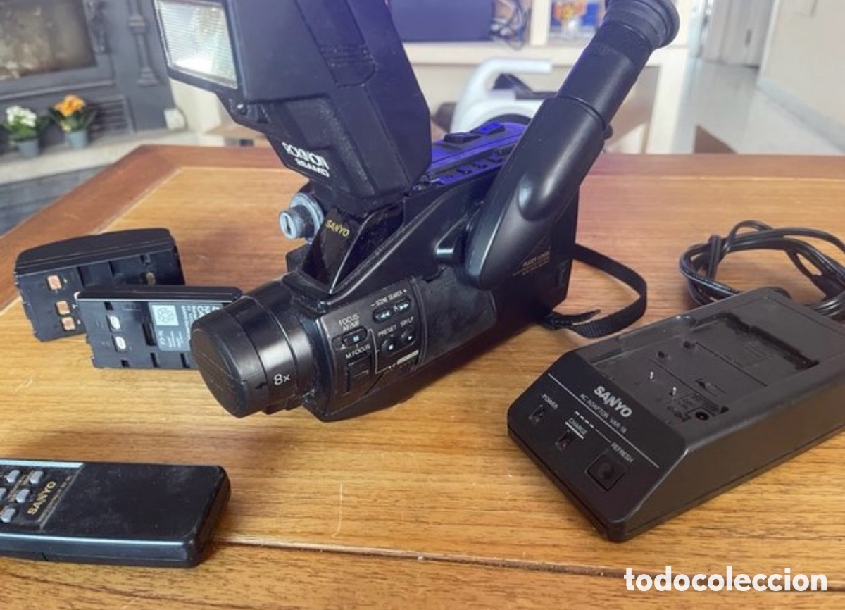 Antiguidades: Videoc&aacute;mara Sanyo Video8 Vintage + Accesorios