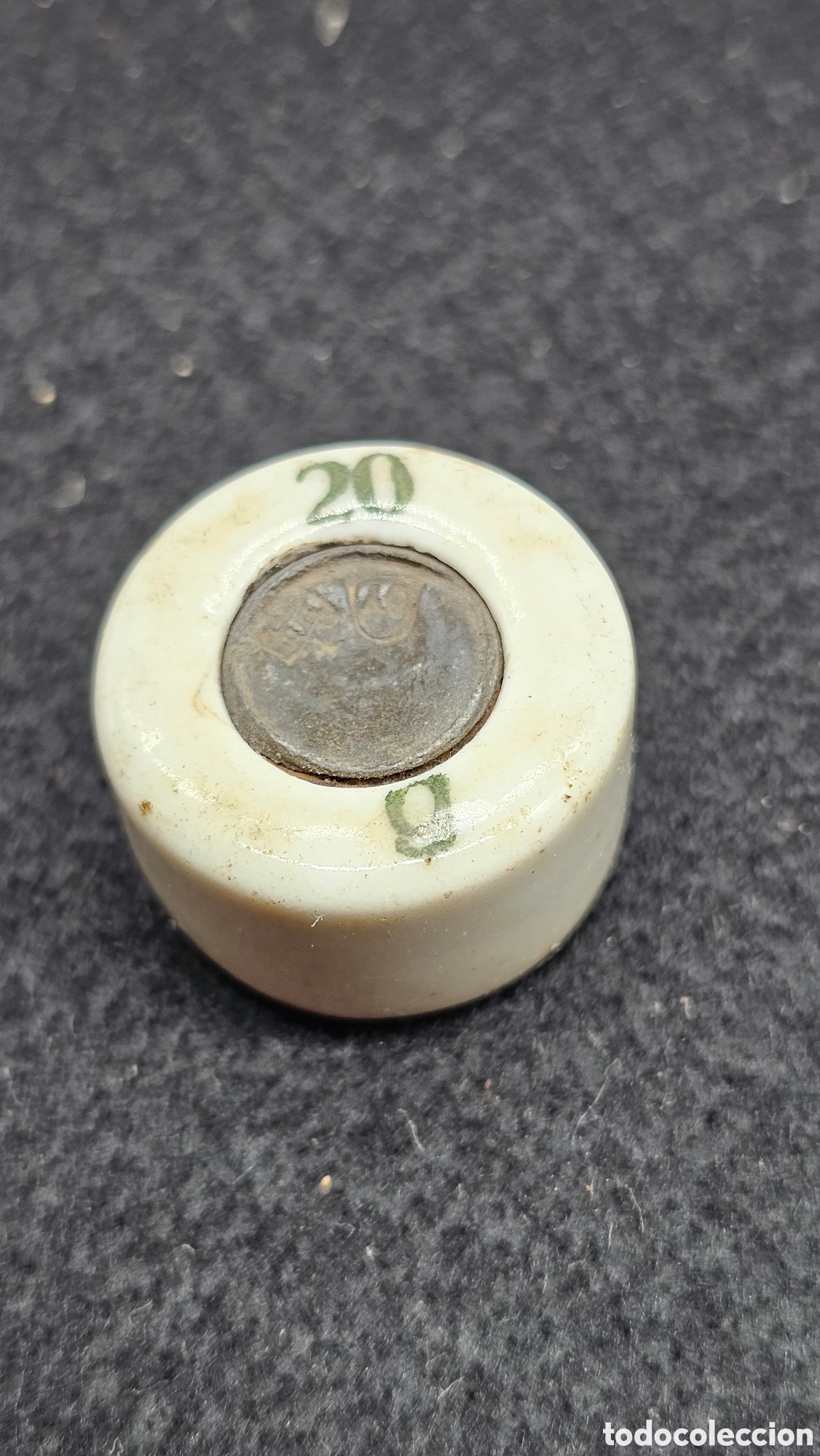 Antig&uuml;edades: Curioso ponderal de porcelana