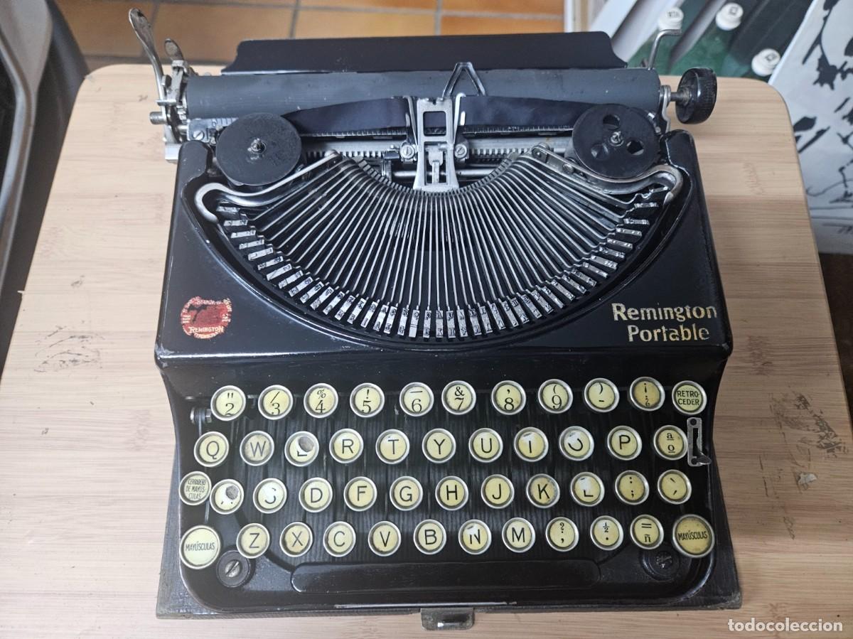 Antig&uuml;edades: M&Aacute;QUINA DE ESCRIBIR OLIVETTI REMINGTON PORTABLE FUNCIONANDO Y CON CAJA