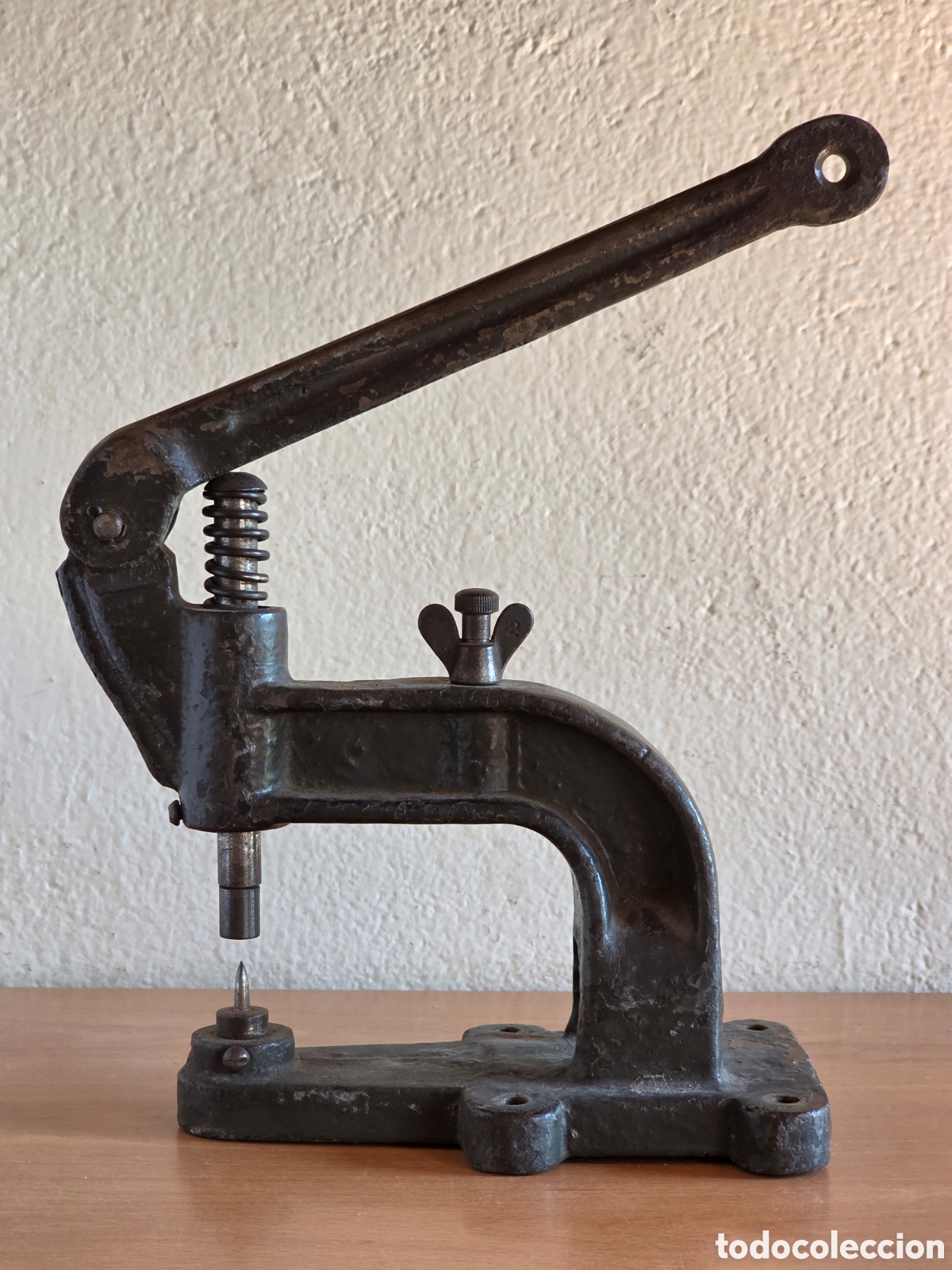 Antiques: Antigua Prensa Remachadora Hierro Fundido - Marroquiner&iacute;a Decoraci&oacute;n
