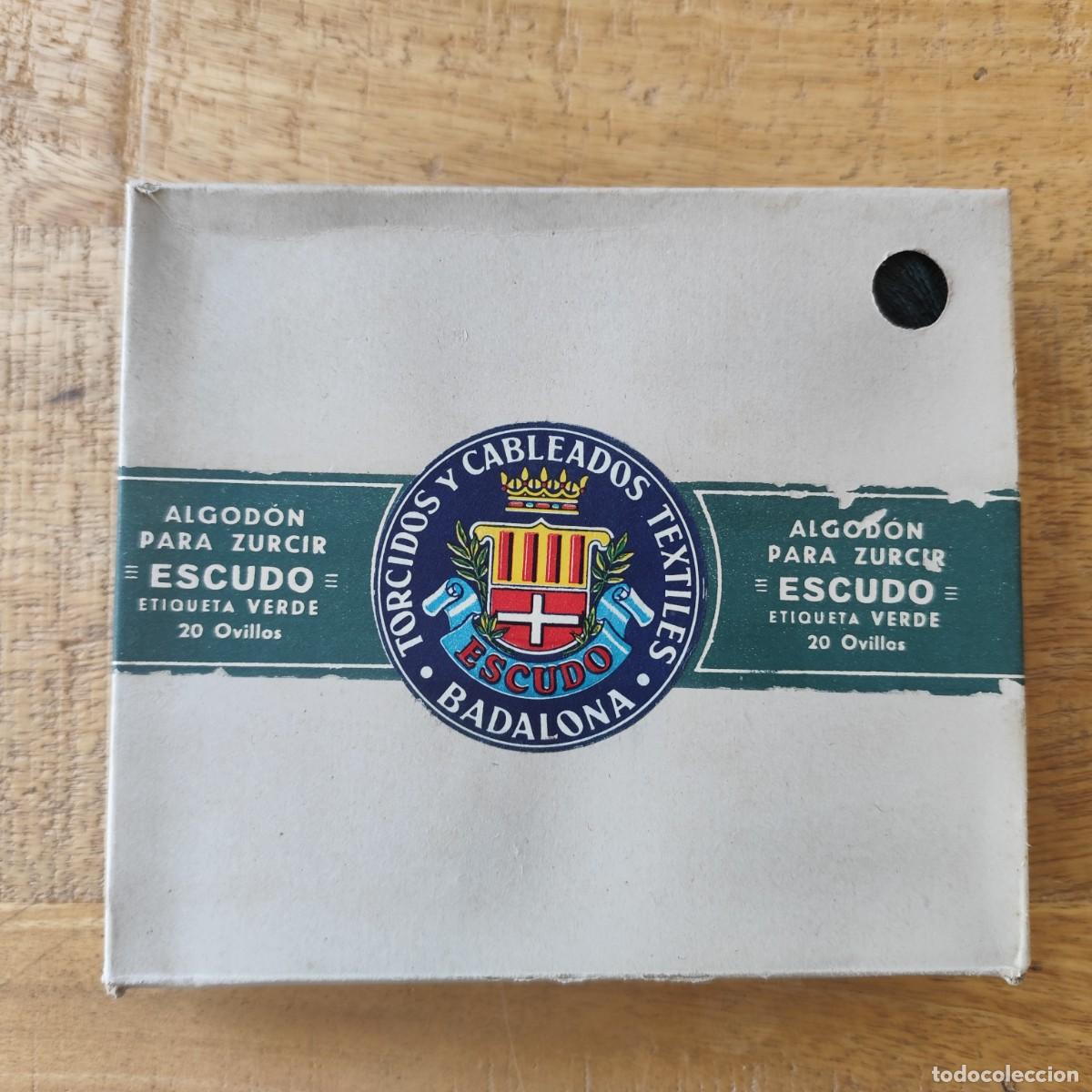 Antig&uuml;edades: CAJA COMPLETA CON 20 OVILLOS. Algodon para zurcir Escudo, TORCIDOS Y CABLEADOS TEXTILES, BADALONA