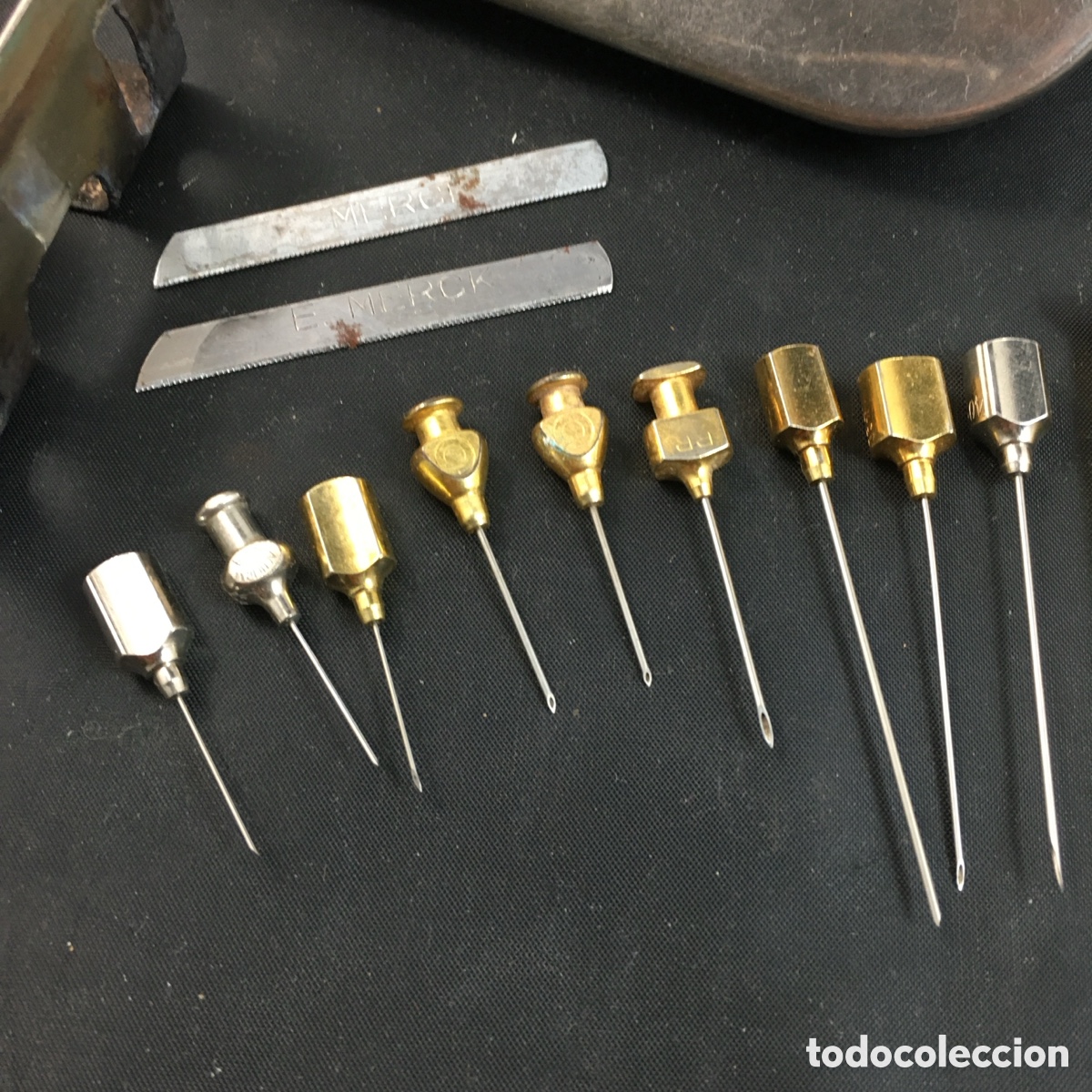 Antig&uuml;edades: Antiguo juego de esterilizaci&oacute;n e inyecci&oacute;n de practicante - Foto 3