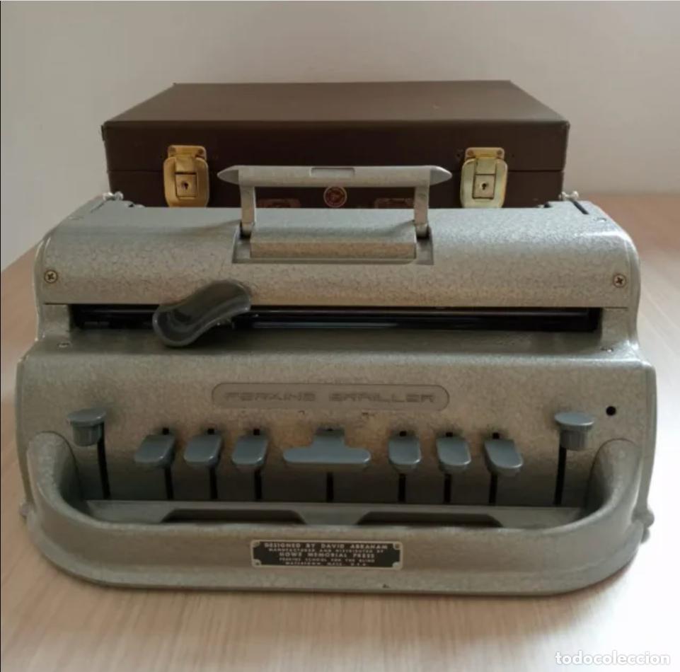 Antig&uuml;edades: M&aacute;quina Perkins Brailler