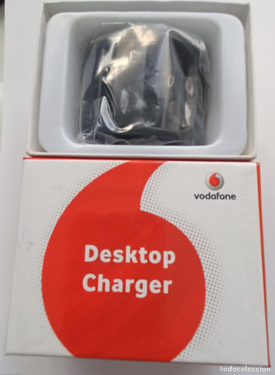 Tel&eacute;fonos: ANTIGUO CARGADOR TELEFONO MOVIL - VODAFONE - NUEVO EN SU CAJA - 20-9-26