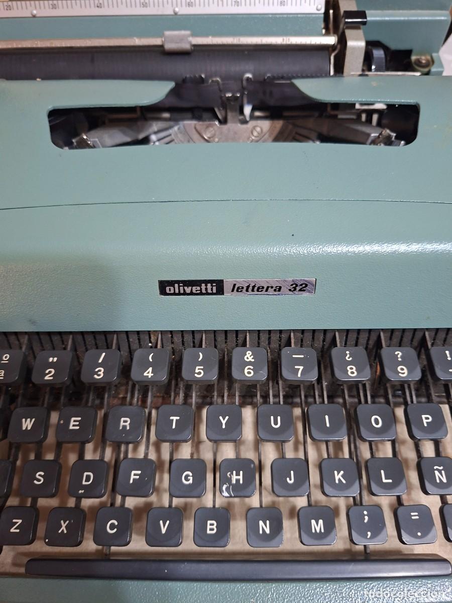 Antiquit&auml;ten: M&aacute;quina de escribir Olivetti Lettera 32 con malet&iacute;n original - Funciona (Teclado Espa&ntilde;ol &Ntilde;)