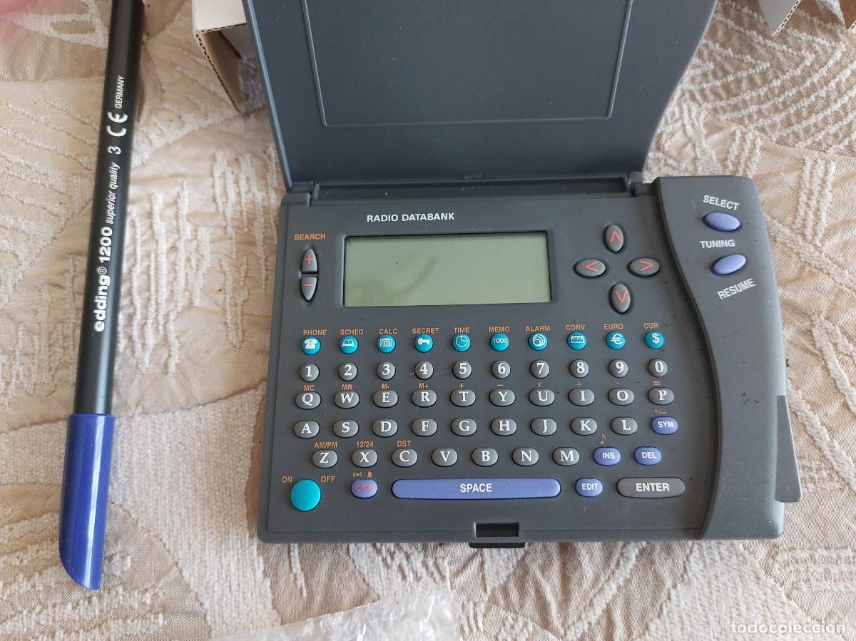 Antig&uuml;edades: Databank radio 9810. Agenda con radio