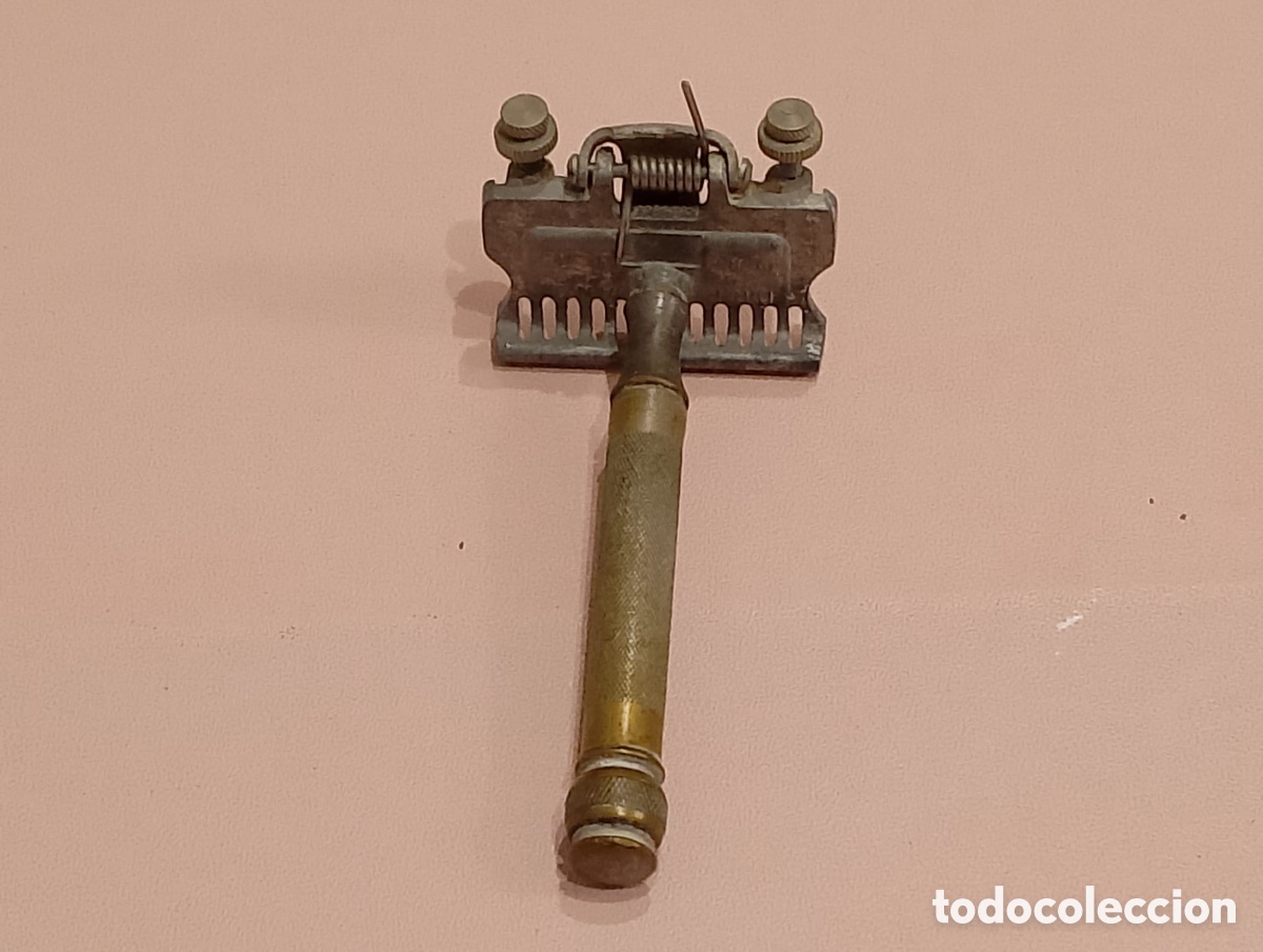 Antig&uuml;edades: Antigua maquinilla afeitar Mulcuto Patent D.R.P. Alemania, lat&oacute;n, a&ntilde;os 20/30