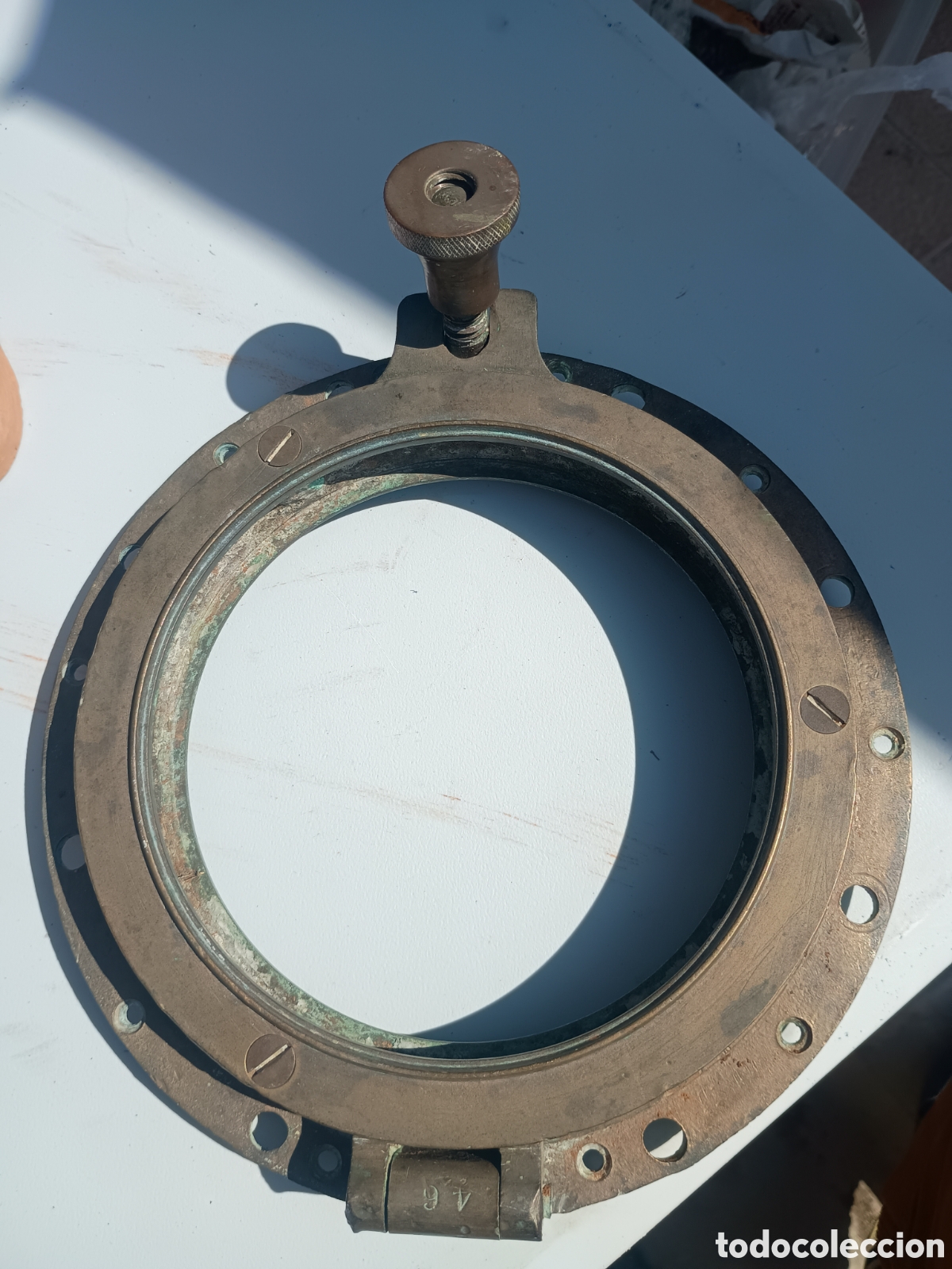 Antig&uuml;edades: Ojo de buey barco bronce