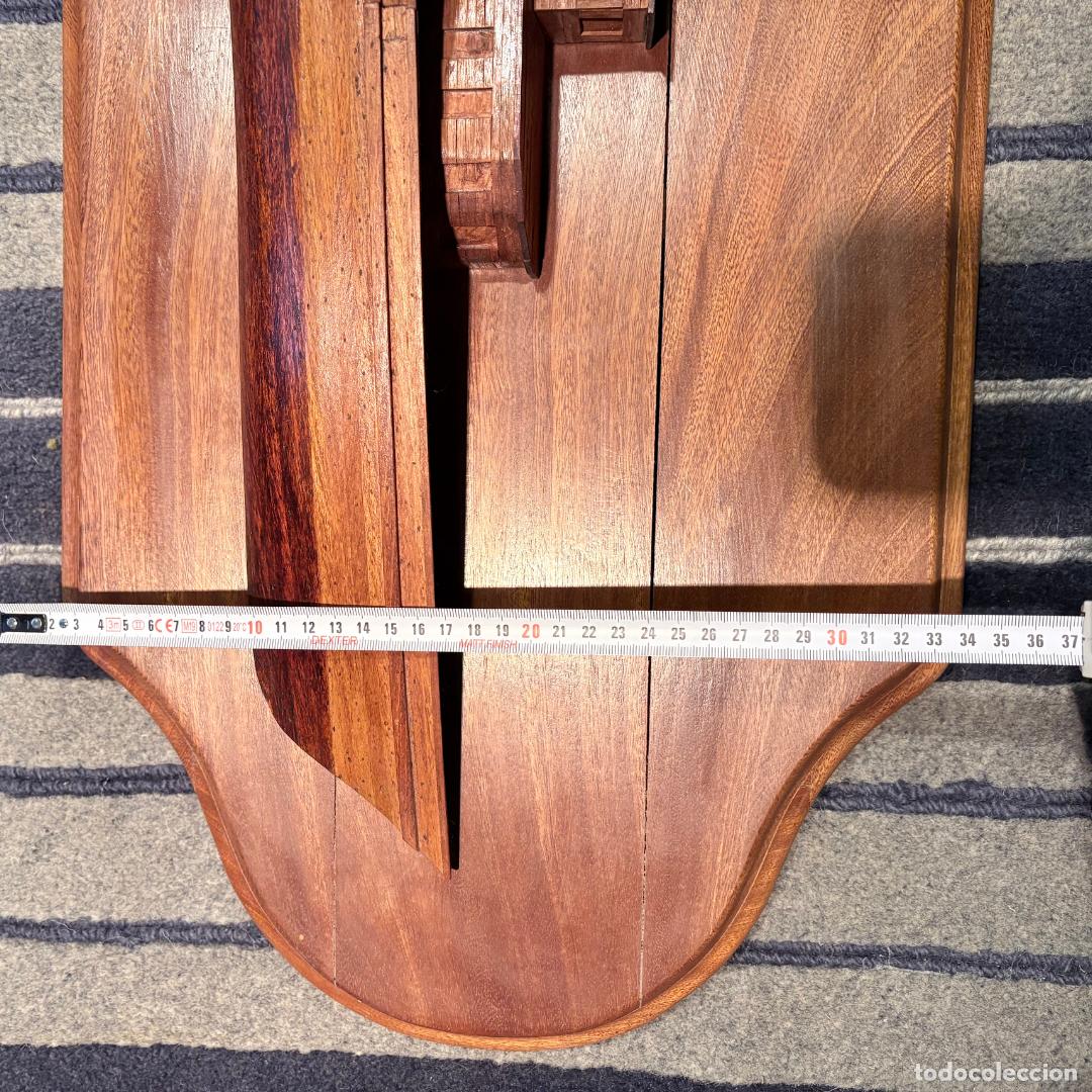 Antig&uuml;edades: Medio casco de barco en metopa de madera 115 cm - Foto 7
