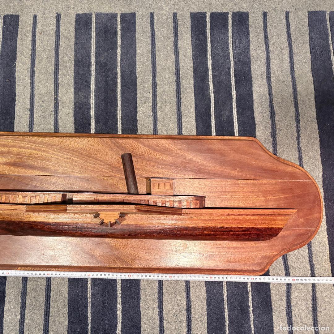 Antig&uuml;edades: Medio casco de barco en metopa de madera 115 cm - Foto 8