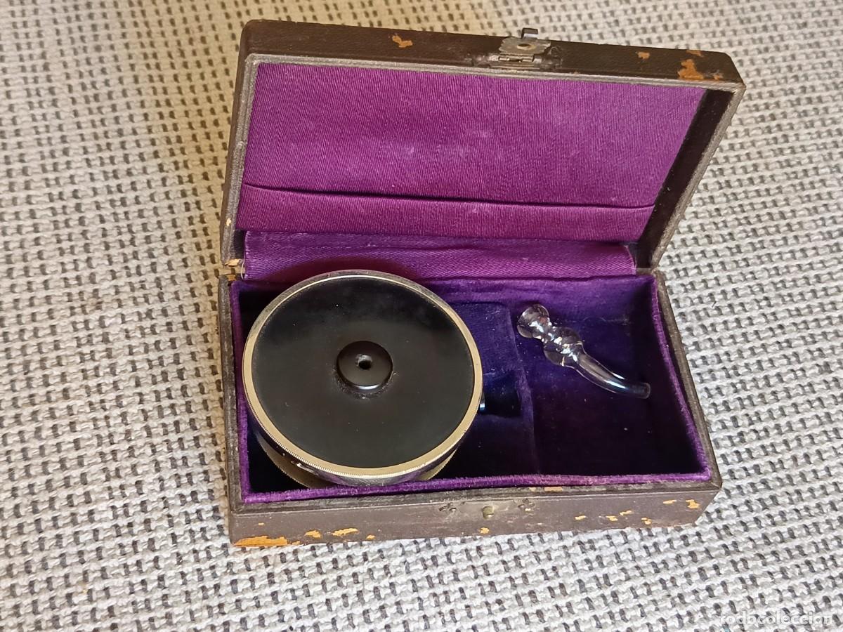 Antig&uuml;edades: Fonendoscopio antiguo Bazzi-Bianchi Mart&iacute;n Wallach. Con su estuche. A&ntilde;os 20