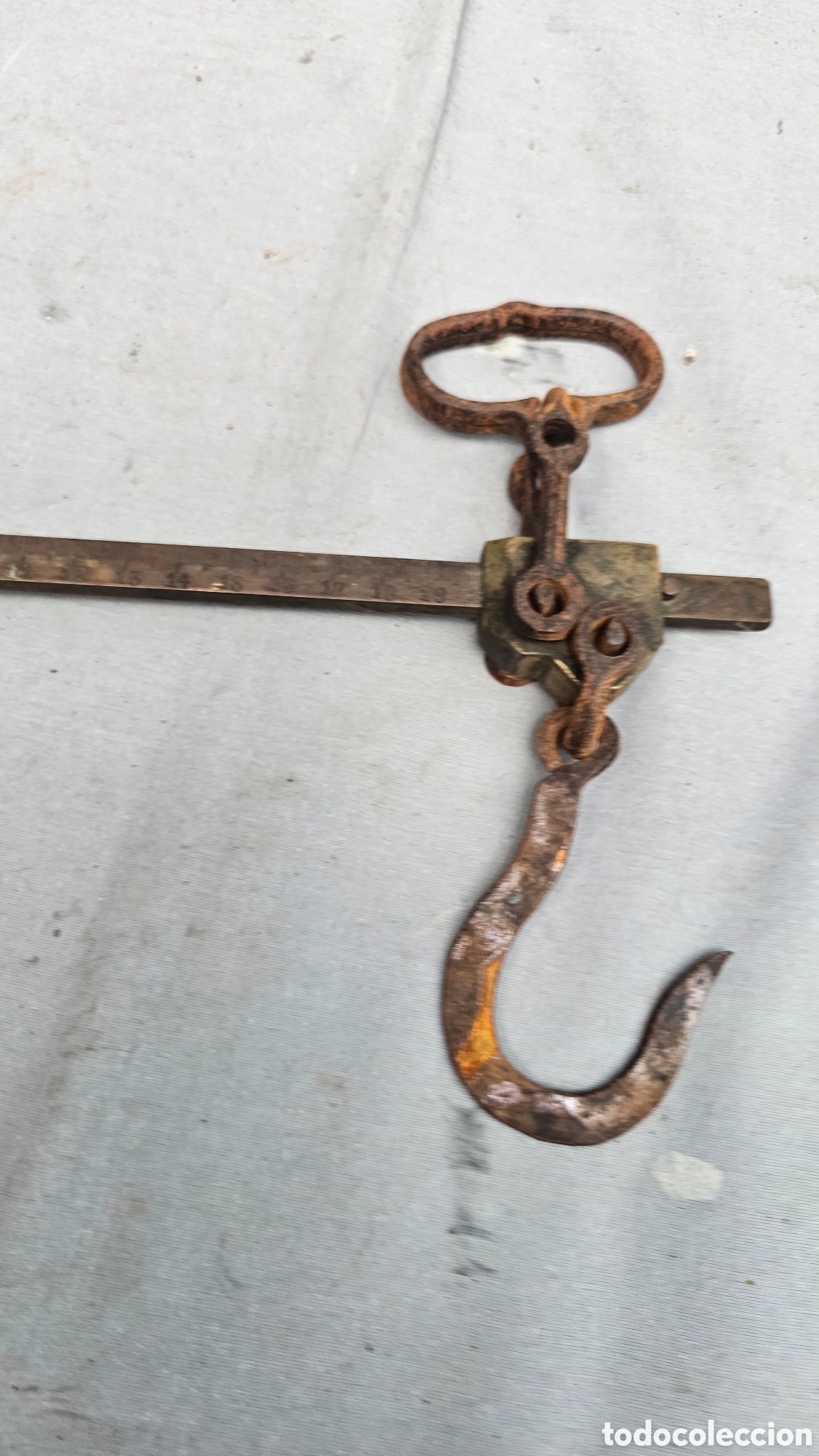 Antig&uuml;edades: Curiosa balanza romana - Foto 5