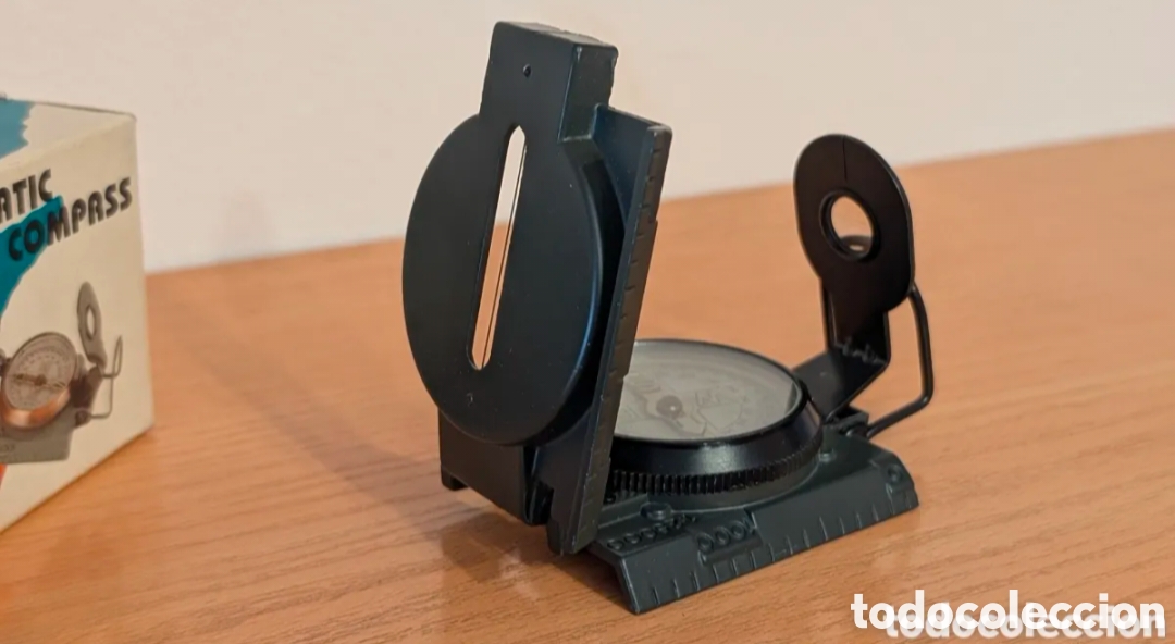 Antig&uuml;edades: Brujula Profesional LENSATIC COMPASS - Foto 2
