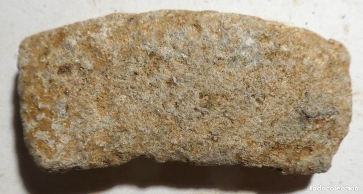 Antig&uuml;edades: Antiguo ponderal de plomo , pesa 88,20 gr.