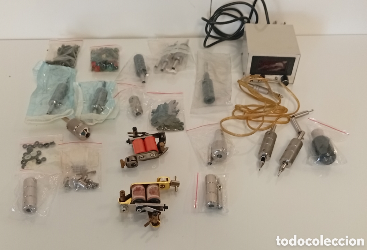 Antig&uuml;edades: .SET DE EQUIPAMIENTO PARA TATUAR - Foto 5