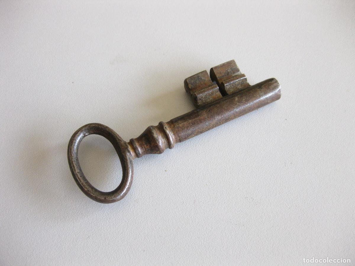 Antig&uuml;edades: ANTIGUO LLAVE DE HIERRO DE FORJA - Foto 3