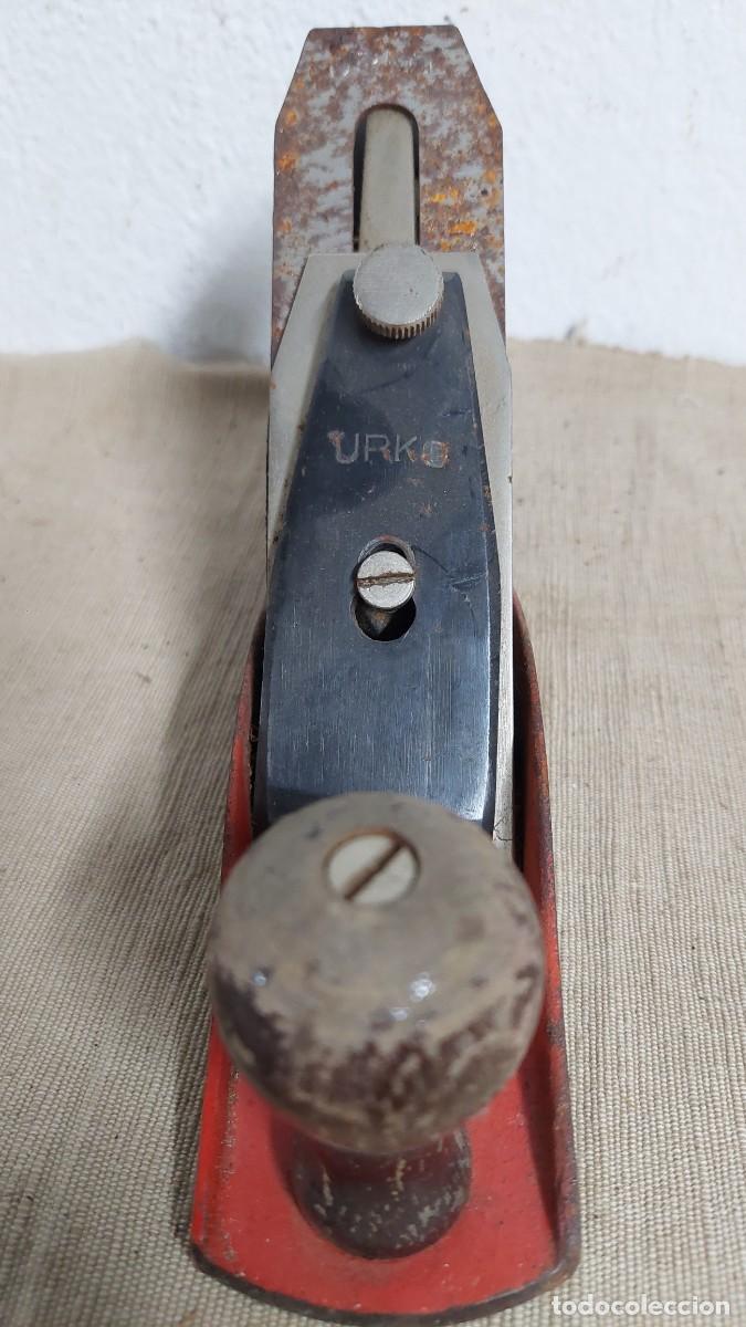 Antig&uuml;edades: Antiguo cepillo de carpinter&iacute;a metalico urko - Foto 2