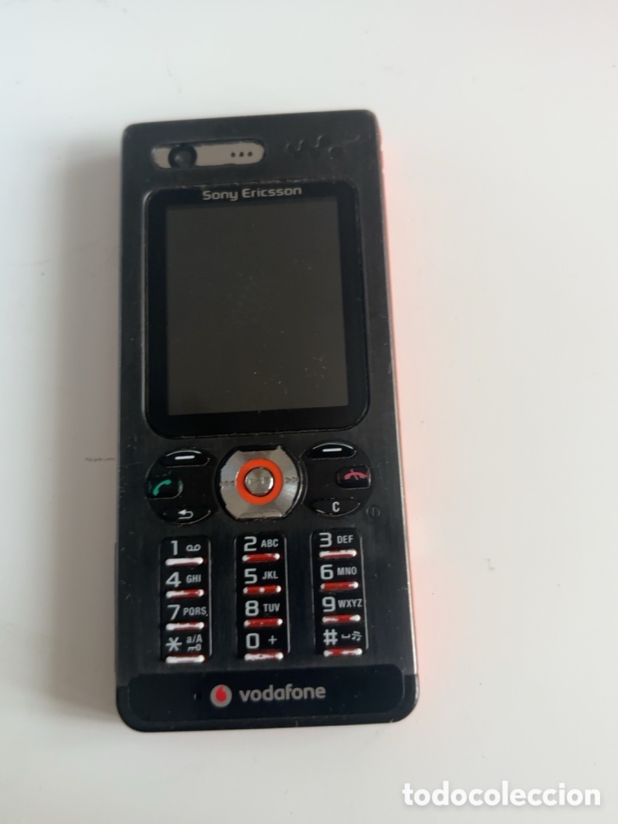 Tel&eacute;fonos: Sony Ericsson W880i Vodafone con caja original &ndash; averiado