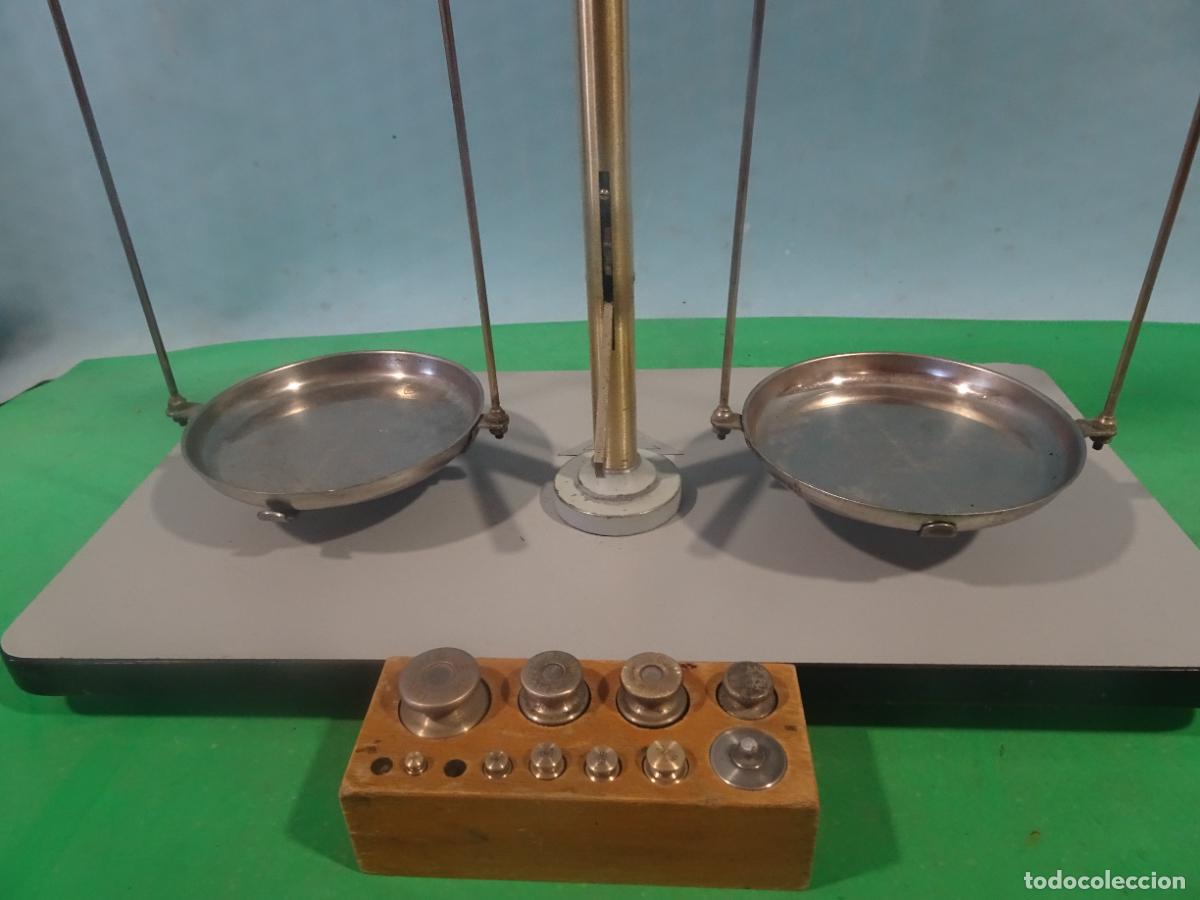 Antig&uuml;edades: BALANZA CON JUEGO DE PESAS - Foto 5