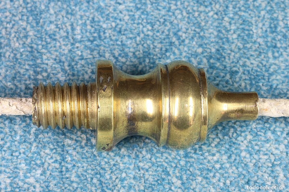 Antig&uuml;edades: Plomada completa de bronce con nuez. Cilindro. Complete bronze plumb bob with cap. Cylindrical shape - Foto 7