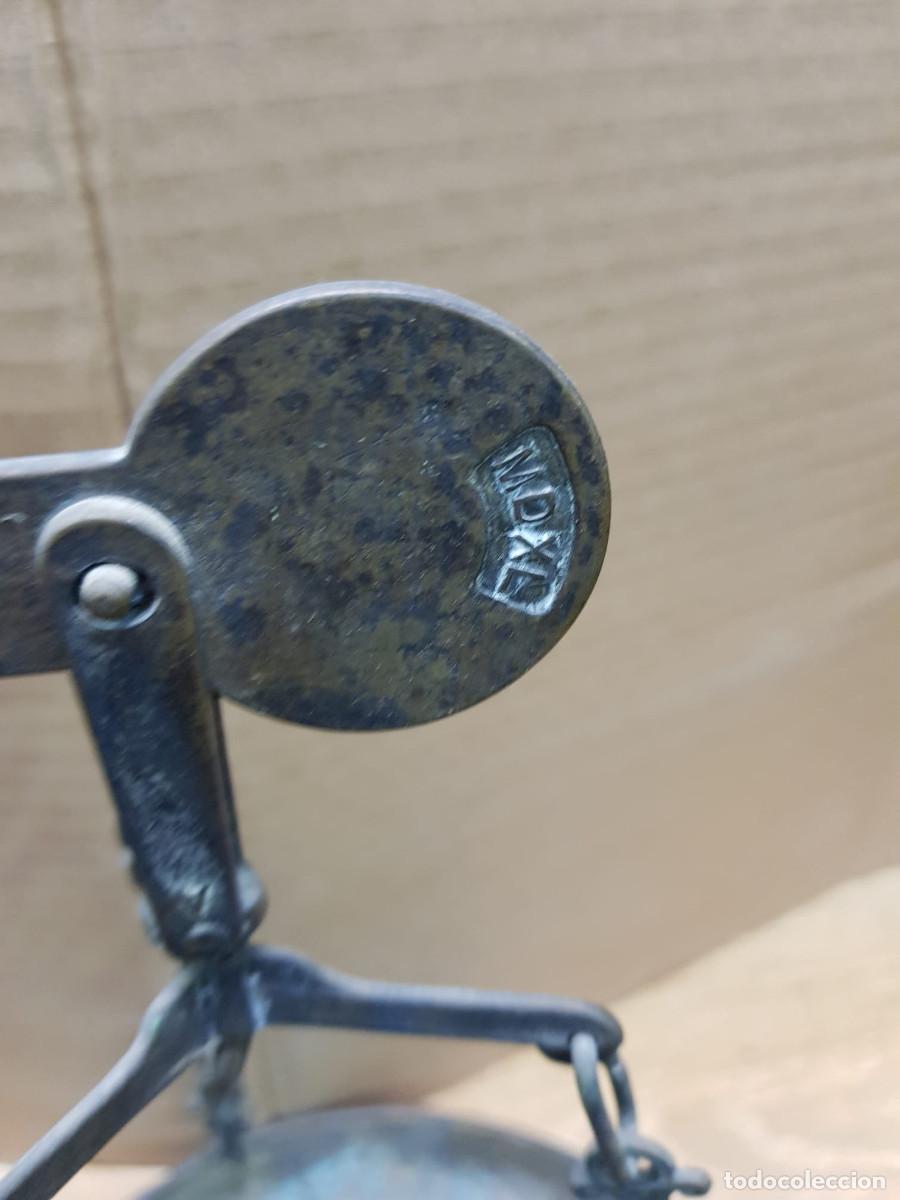 Antig&uuml;edades: ANTIGUA BALANZA DE BRONCE - Foto 7