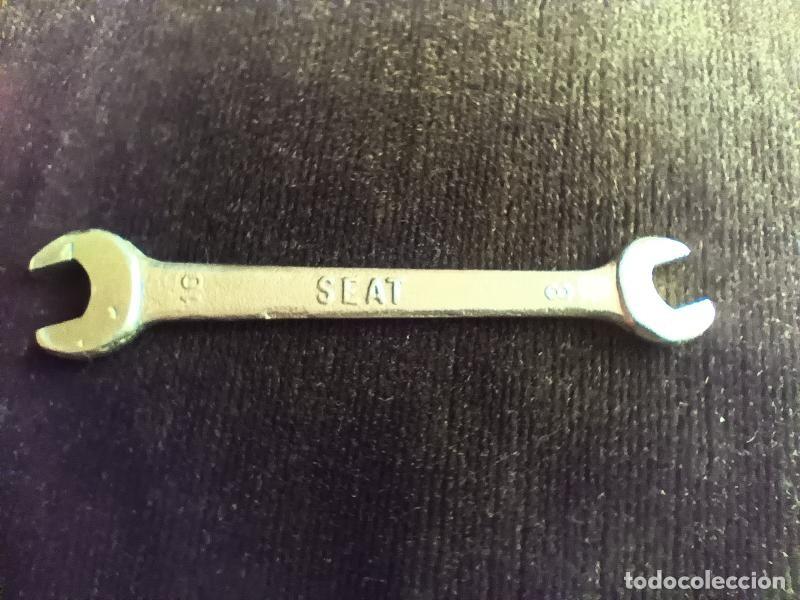 Antig&uuml;edades: Llave fija SEAT de dos bocas 8/10