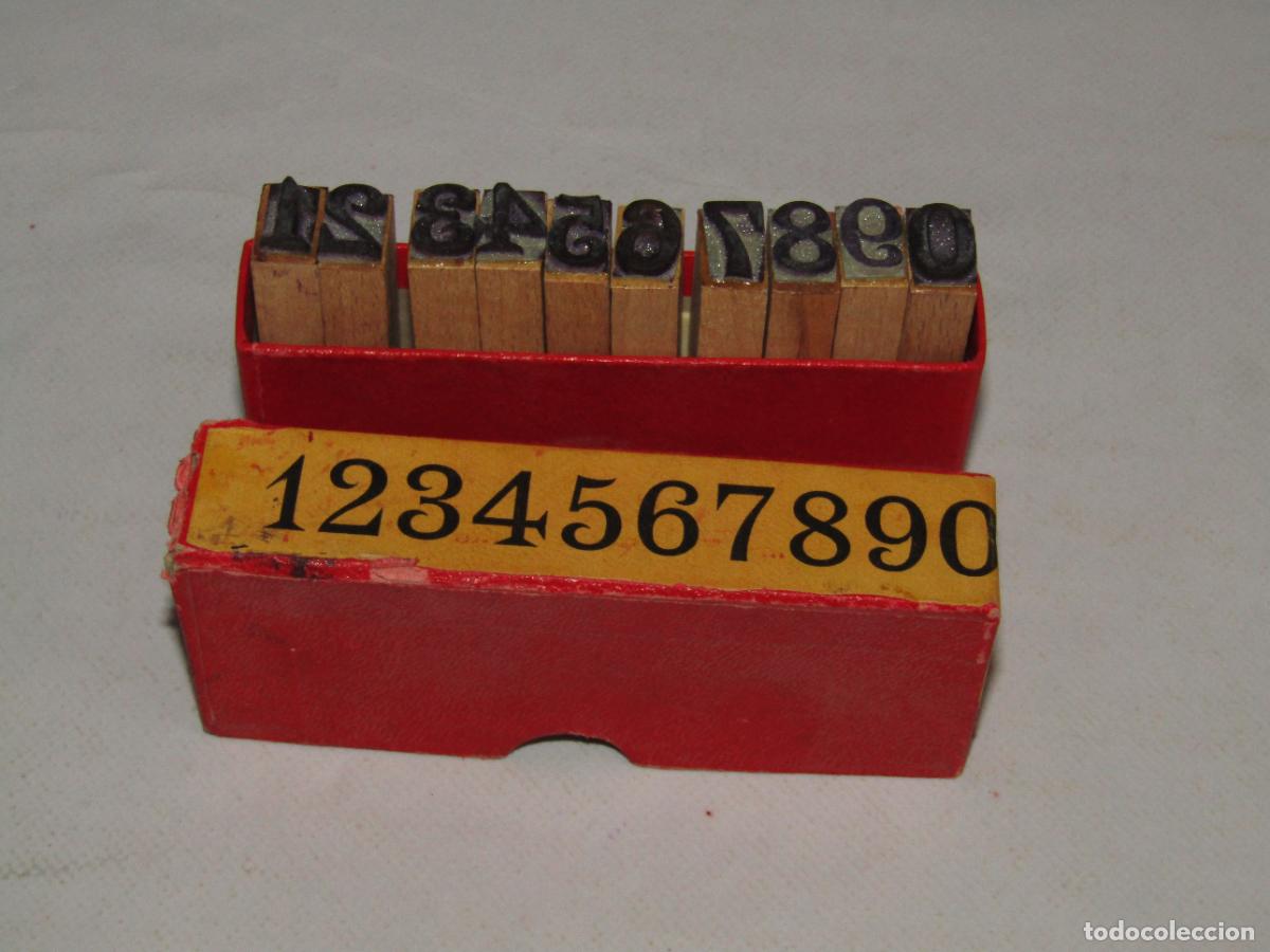 Antig&uuml;edades: Antigua Caja con 10 N&uacute;meros de Madera y Goma Para Imprimir sobre Madera, Cart&oacute;n, Papel etc. etc.