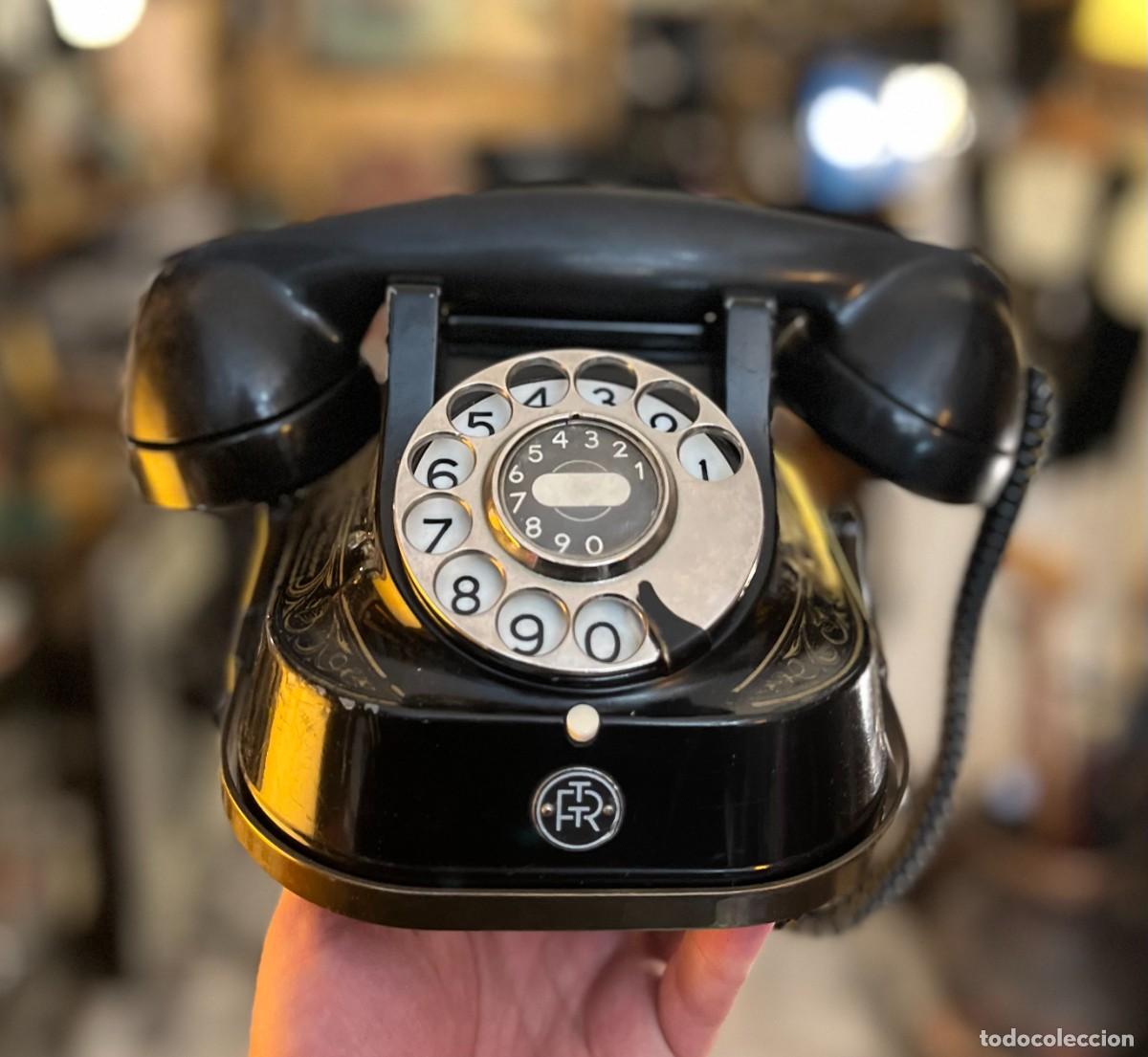 Tel&eacute;fonos: Tel&eacute;fono antiguo Bell Telephone RTT 56 B negro dorados