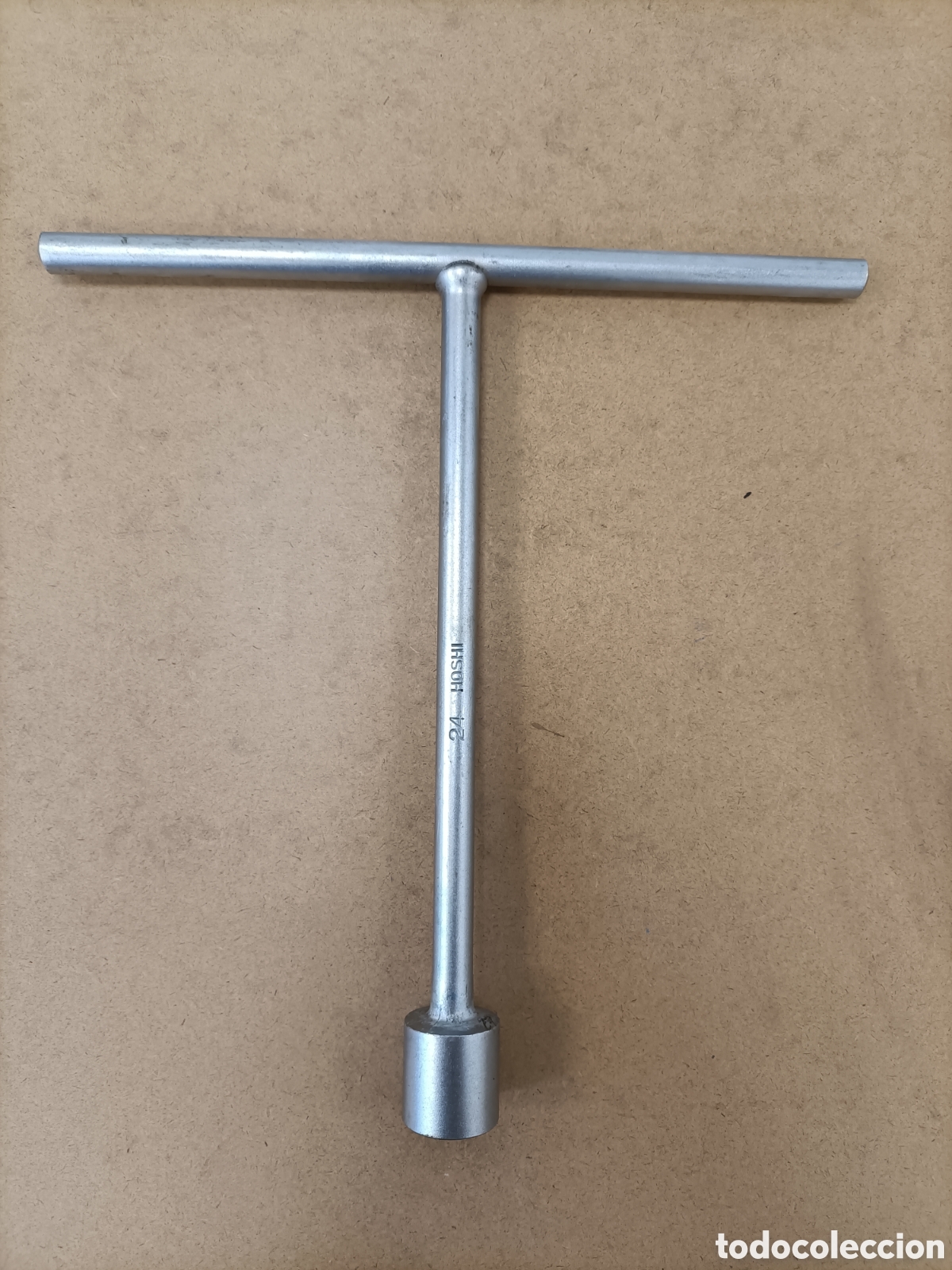 Antig&uuml;edades: Llave de T HOSHI de 24 - Foto 1