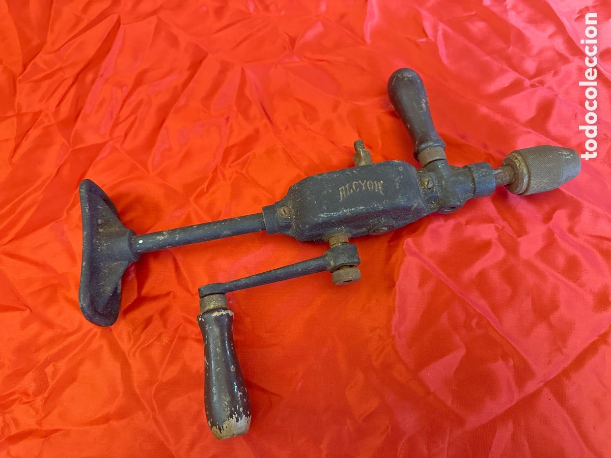 Antig&uuml;edades: TALADRO MANUAL ALCYON