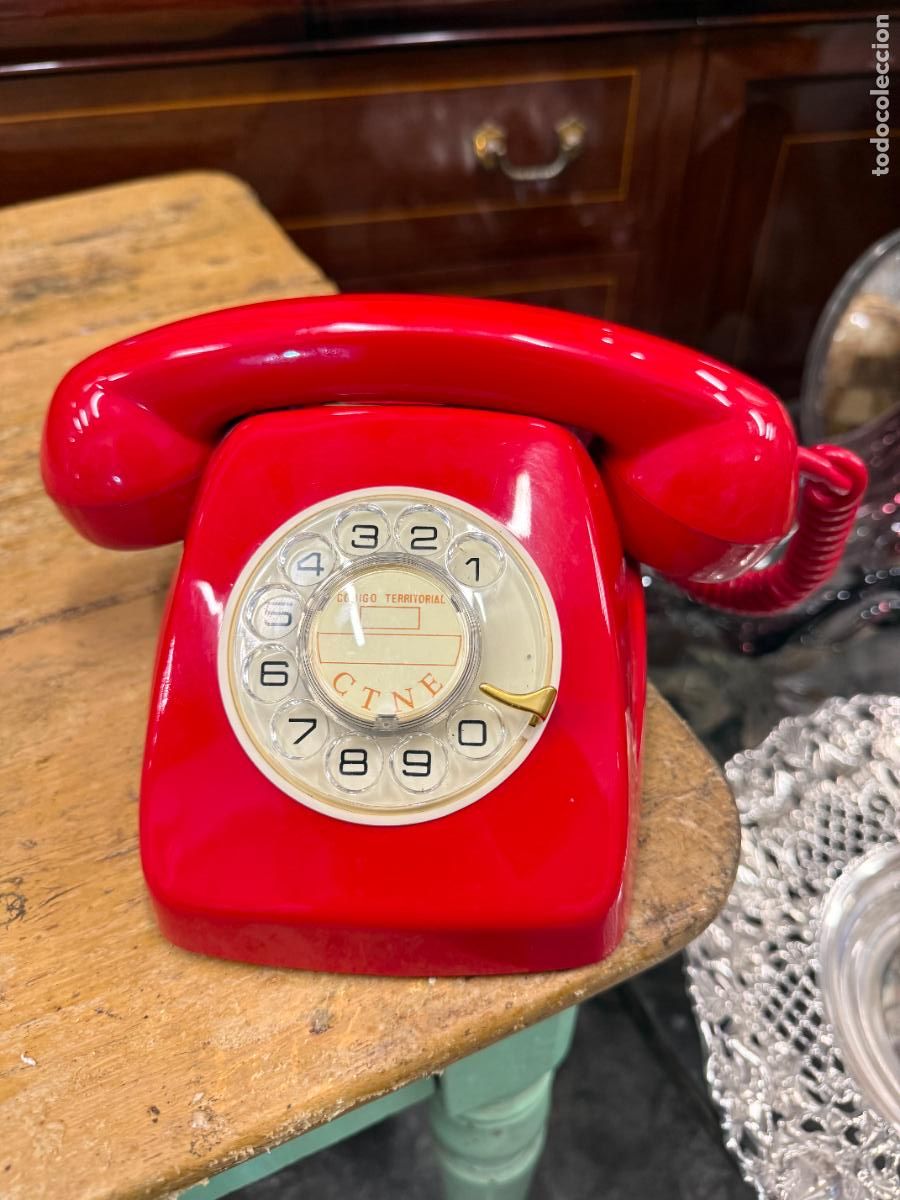 Tel&eacute;fonos: ANTIGUO TELEFONO HERALDO EN ROJO - Foto 1
