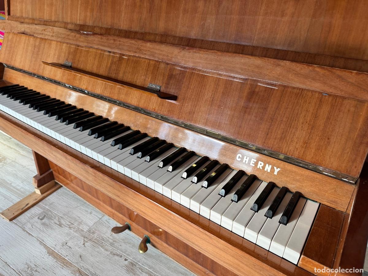 Antig&uuml;edades: Piano vertical marca Cherny - Foto 3