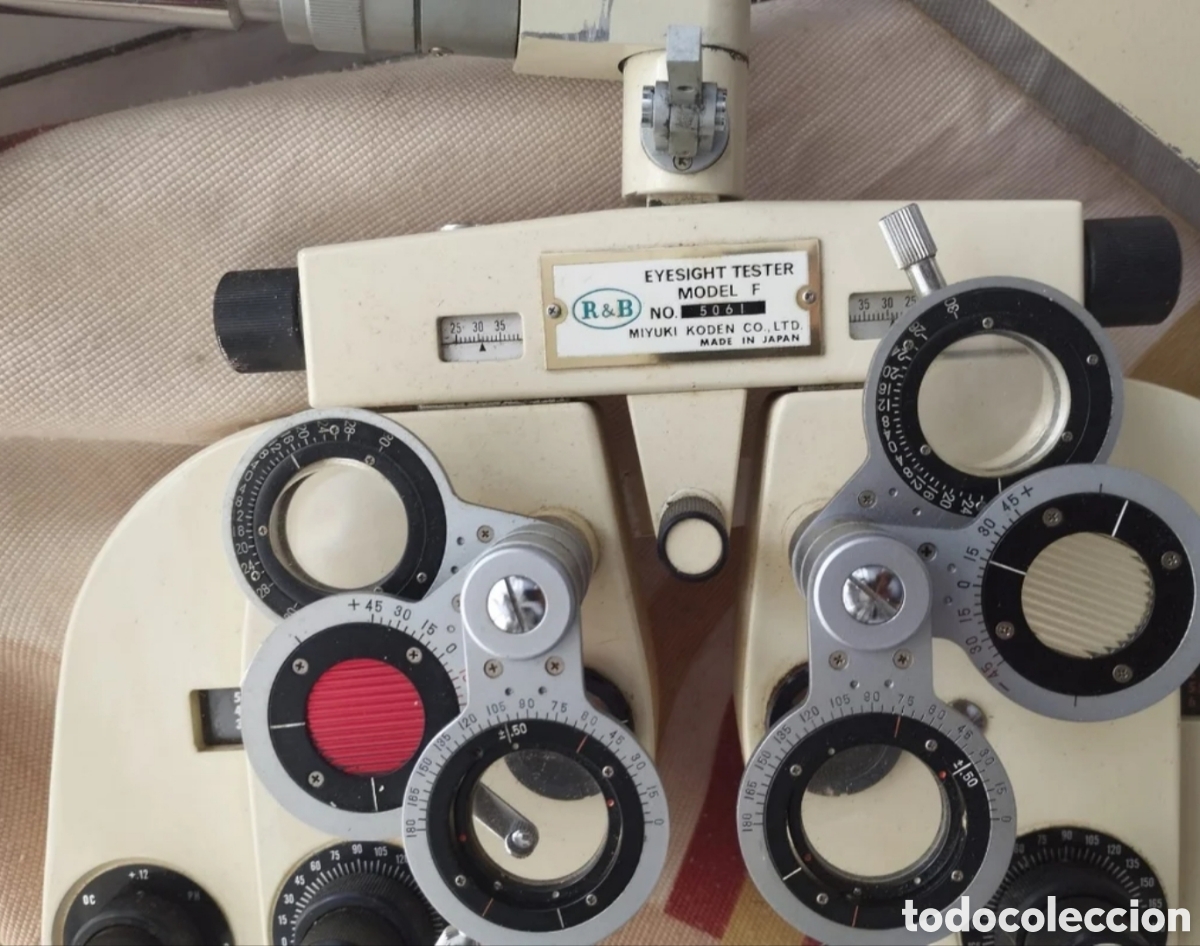 Antig&uuml;edades: Foroptero refractor Oftalmologo Optometria - Foto 6